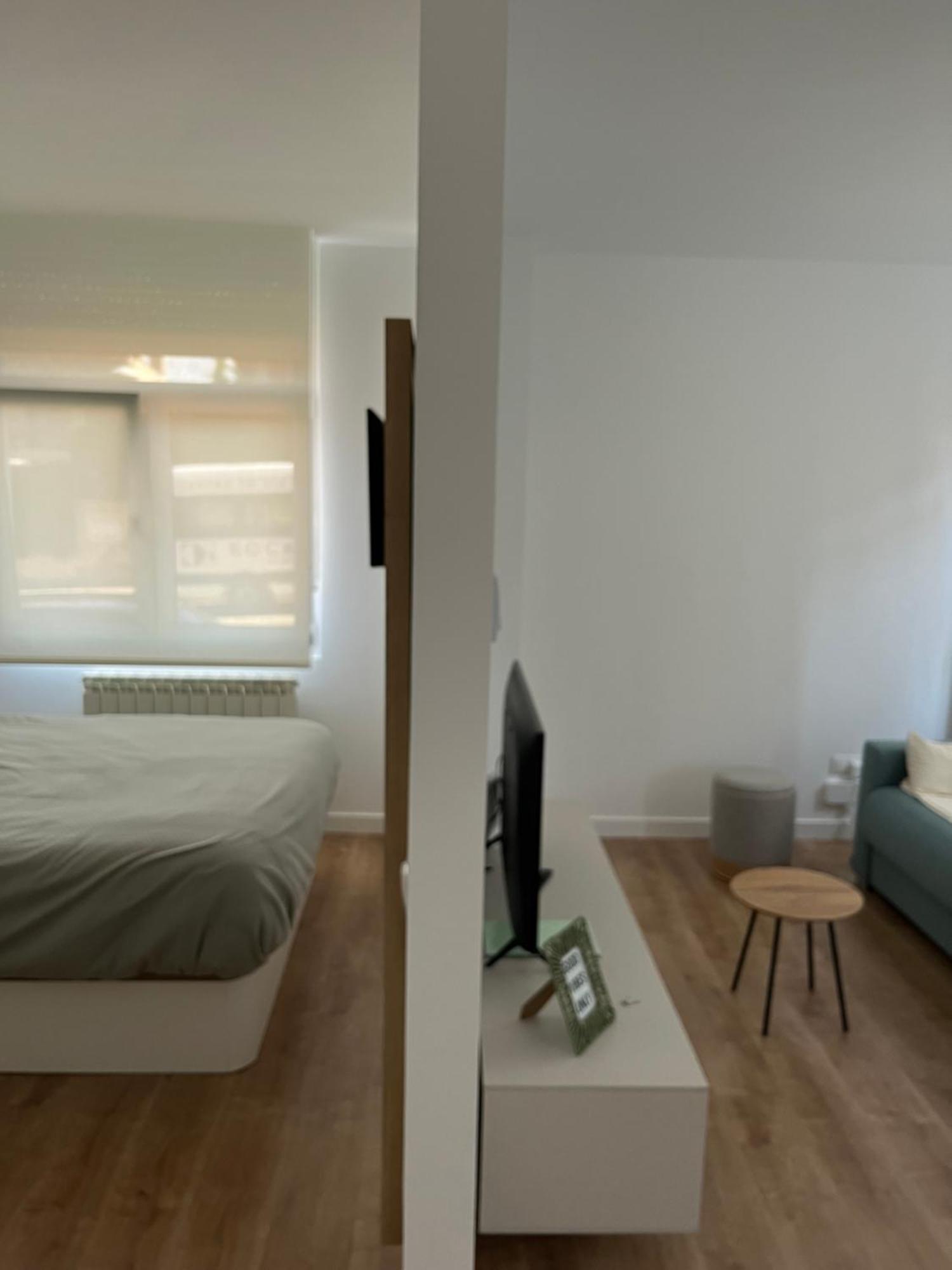 Apartamento Puerta De Burgos Vut09605 Exteriör bild