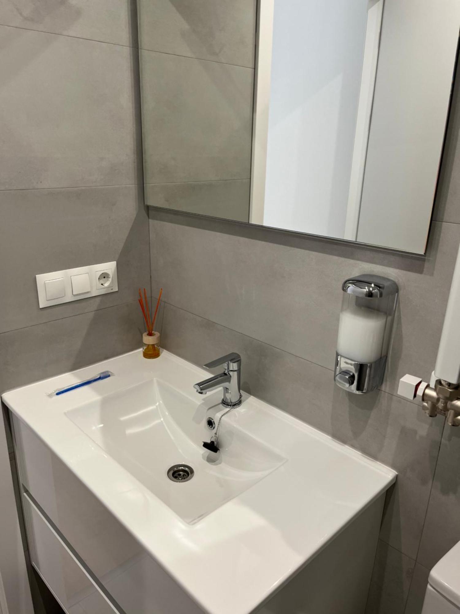 Apartamento Puerta De Burgos Vut09605 Exteriör bild